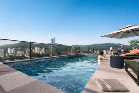 STUDIO/LOFT NO CENTRO DE BLUMENAU 